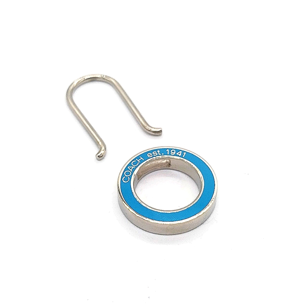 $98COACH Vintage Sky Blue Enamel Pinch Lock Locket Keychain FOB Purse Charm Rare - Picture 6 of 8